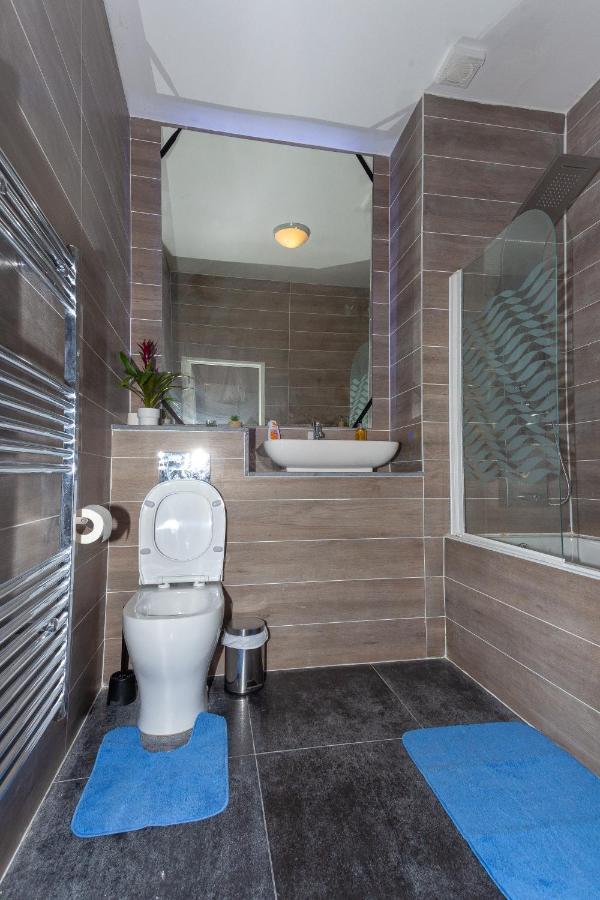 Apartment One Bedroom Serviced Smethwick Flat 314 *